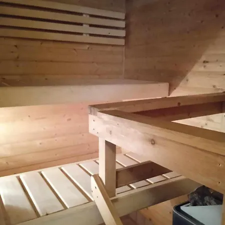 Einonhovi Apartment Ylivieska